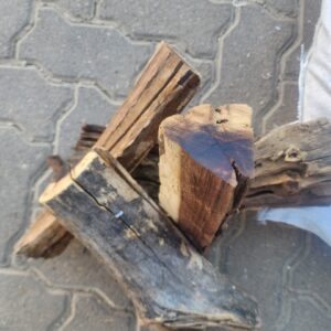 #1103 - Braaihout