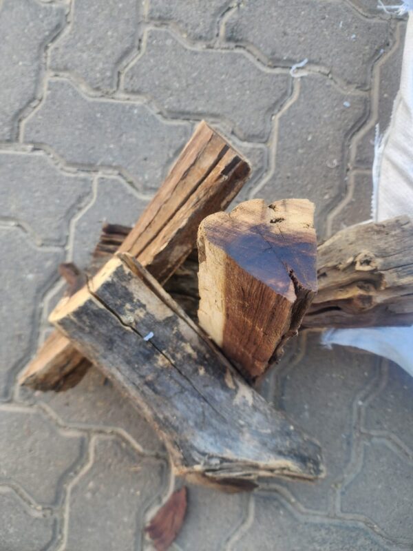 #1103 - Braaihout