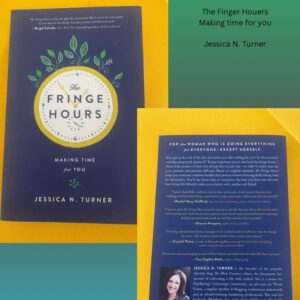 #  1425  Boek:  The Fringe Hours