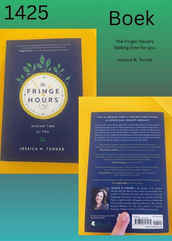 #  1425  Boek:  The Fringe Hours