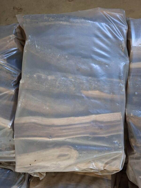 #8915 Braaihout 24kg