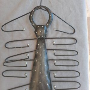 Das of Serp Hanger #6238