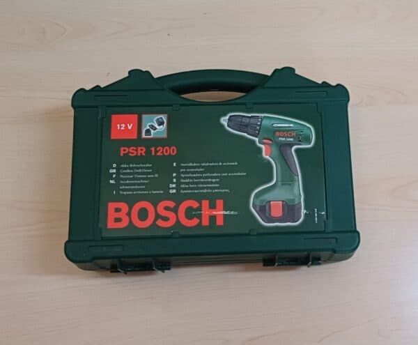 #0682 Bosch Cordless 12 volt drill/driver