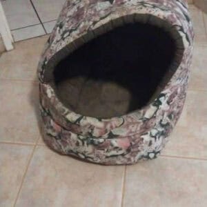 #1746 Hondebed (Gbs)