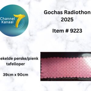 # 9223 - Gehekelde tafelloper - Perske/Pienk - 39cm x 90cm