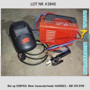 #3840 EINALL SWEISMASJIEN met helmet