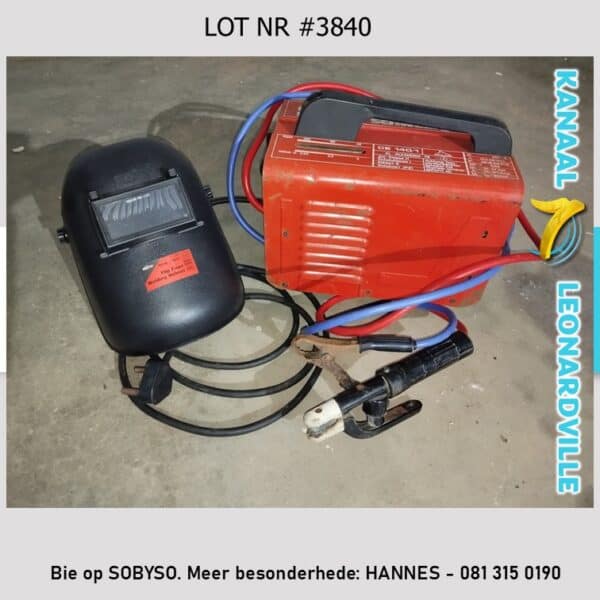 #3840 EINALL SWEISMASJIEN met helmet