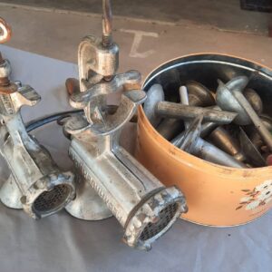 2 Vleis Meule met bykomstighede #6232