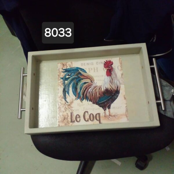 #8033 Skinkbord N$ 250
