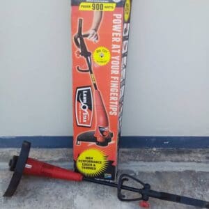 #8904 Elektriese grasrandsnyer