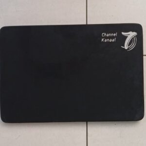#0847 Charcoal Marmer Snybord Ubi Caritas & Gravestones