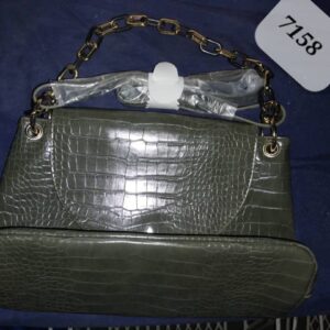 #7158 Olyf Groen Handsak