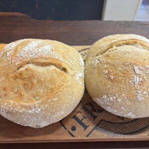 #2048 SUURDEEG BROOD OP BESTELLING