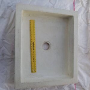#0872 Vierkantige wasbak wit