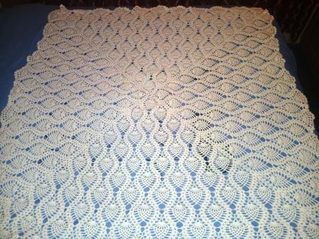 #9287 - Gehekelde tafeldoek met pynappel patroon (130 x 133cm) - Image 2