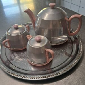 #3539 Outydse glas Teestel