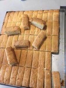 #5974 Karringmelkbeskuit Waarde:N$640(8 x 500 g-pakkies @ N$80 per pakkie)