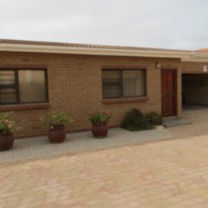 #1749 Henties Akkomodasie (Gbs)