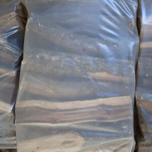 #8913 Braaihout 24kg Waarde: N$150