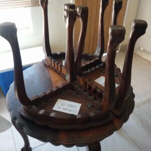 #9502 Imbuia Koffie tafel met 3 klein inskuif sy tafeltjies