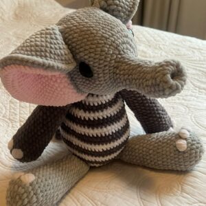 #7812 Handwerk, Handgemakte Wol Olifant
