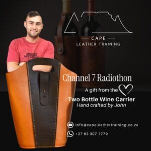 #5956 Cape Leather Training Twee Bottel Wyndraer Waarde:N$1750