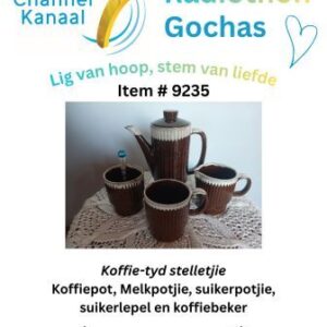 #9235 - Koffie stelletjie - Koffiepot; melkbeker; suikerpot; suikerlepel en koffiebeker