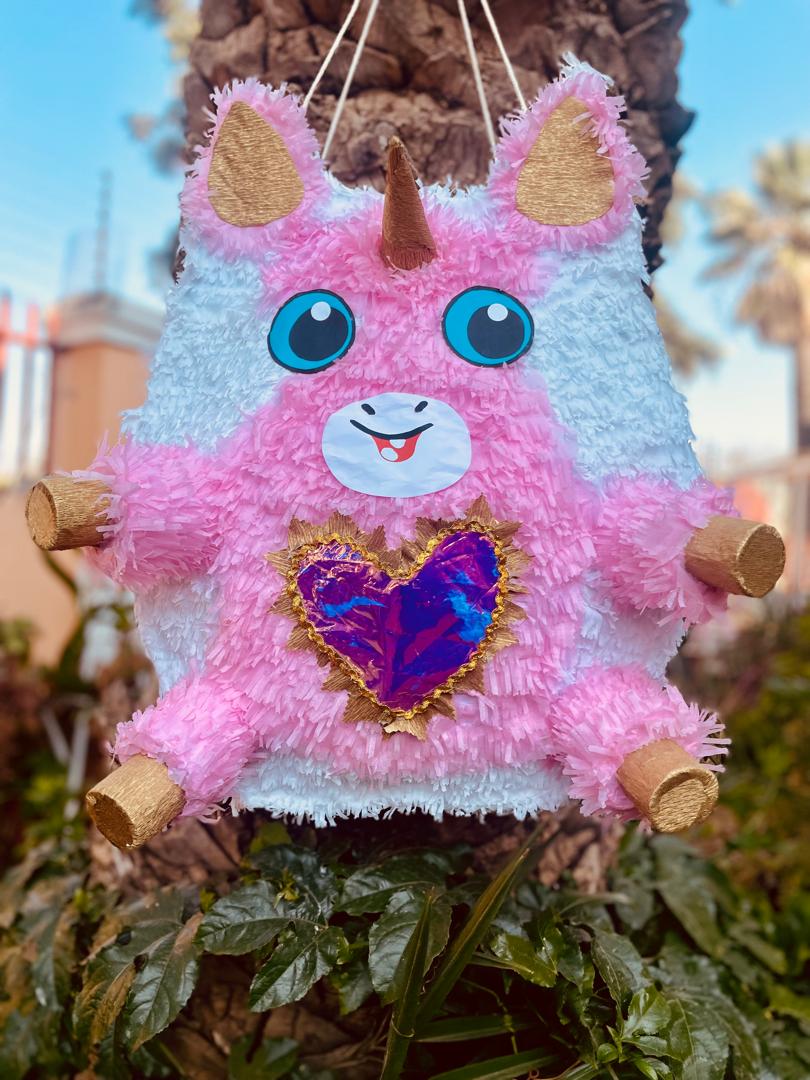 #8676 Pinata - Image 2