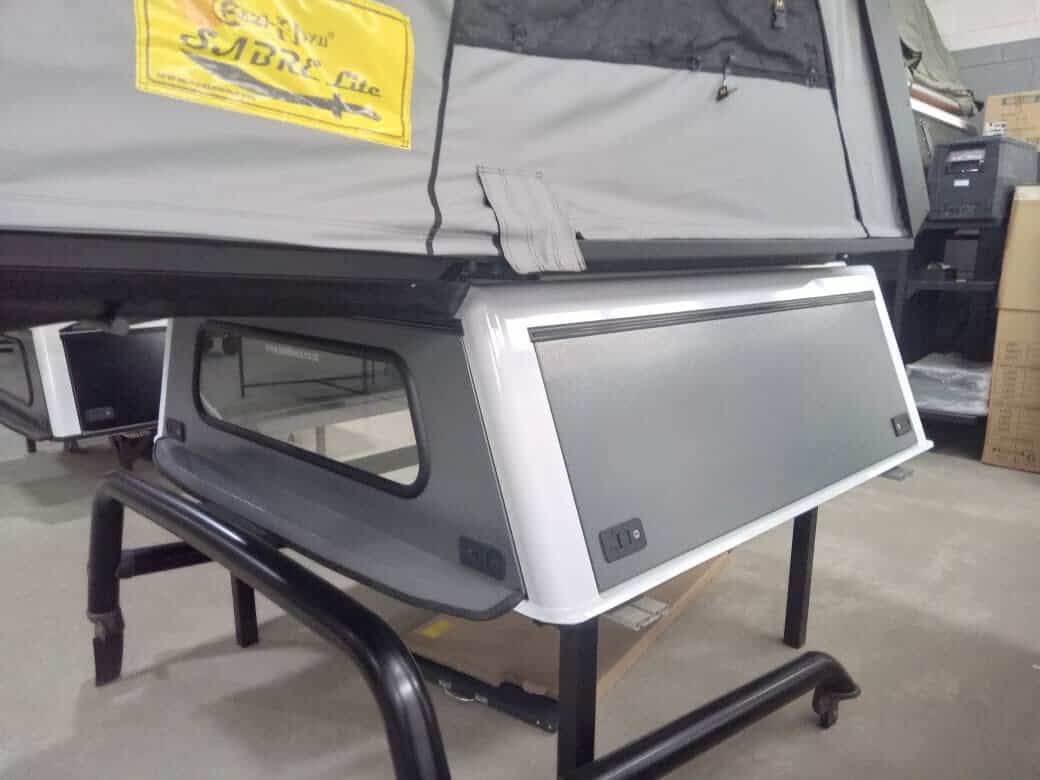 #7701 Een Ford Ranger Kappie vir n Dubbelkajuit Bakkie, Bushtech