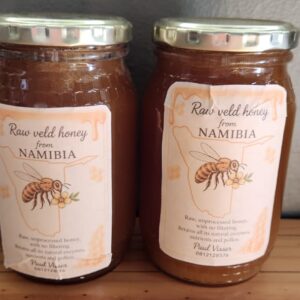 #5923 Rou Namibiese Heuning (4x500g) Waarde:N$800