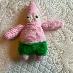 #7809 Handwerk, Handgemakte Wol Patrick uit spongebob