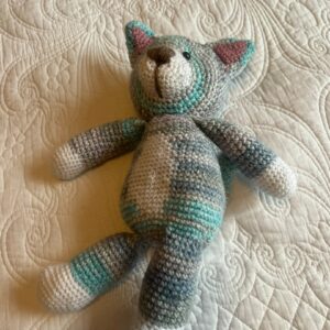 #7808 Handwerk, Handgemakte Wol beertjie blou en grys
