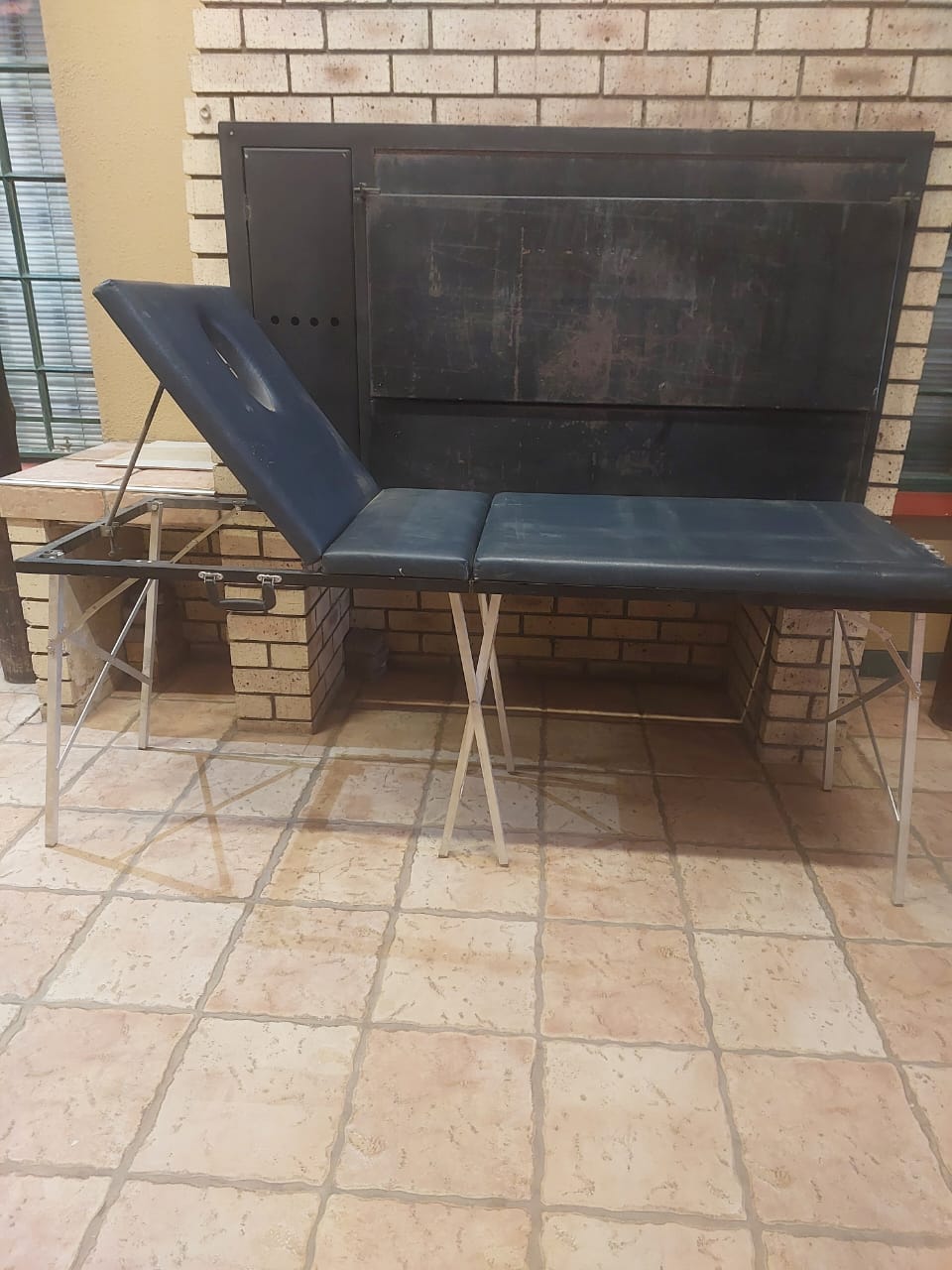 #0736 Masseer Tafel