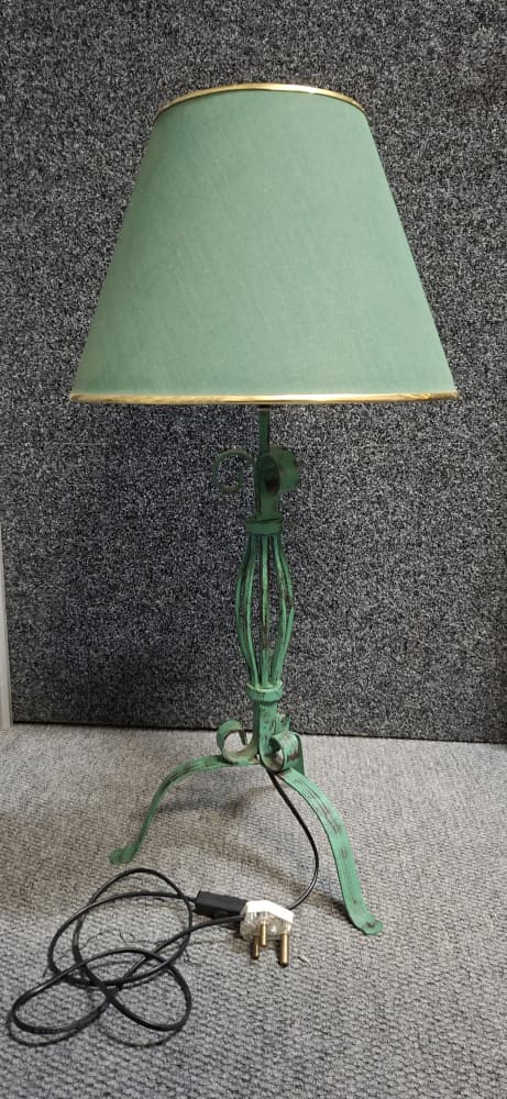 #0257 Staanlamp 80cm hoog.