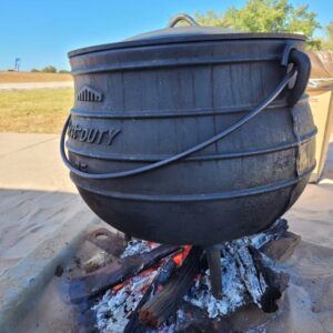 #0297 Afval pot vir 30mense- Waarde N$10,000