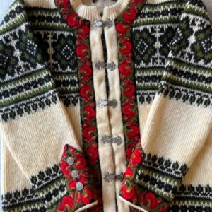 #7760 Egte Virgin Wol Trui